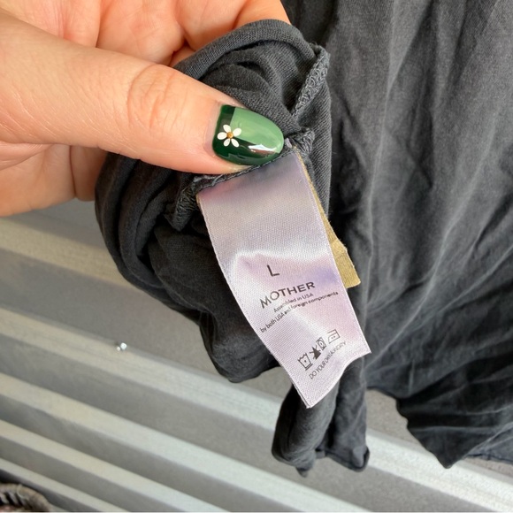 Mother The Rowdy Cutoff Tee in Cowboys Don't Cry - Picture 6 of 7